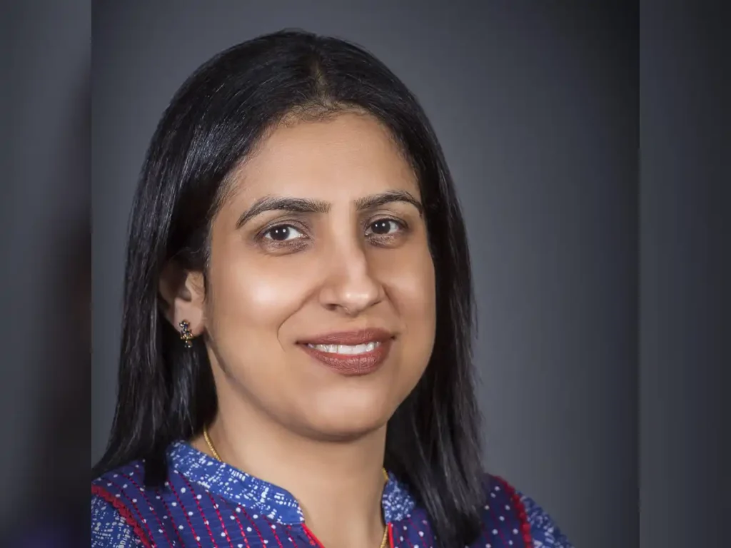 Dr Radhika pandey