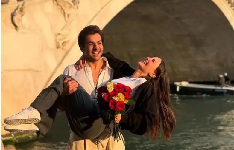 Elli AvrRam ashish chanchlani